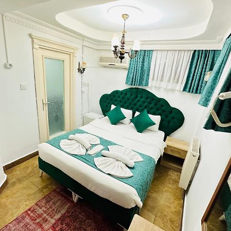 La Petite Maison Hotel Istanbul Exterior foto
