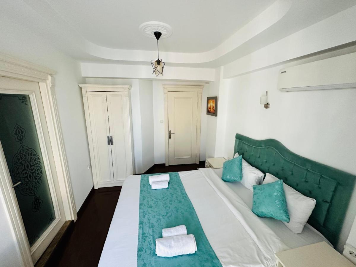 La Petite Maison Hotel Istanbul Exterior foto